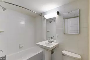 2911 Newark St NW, Washington, DC 20008 - Photo 6