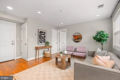 1628 C Street SE #202, Washington, DC 20003 - Photo 8