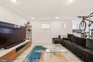 700 Longfellow St NW, Washington, DC 20011 - Photo 20