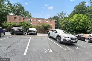 4114 Davis Pl NW, Washington, DC 20007 - Photo 32