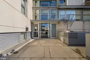919 Florida Ave NW, Washington, DC 20001 - Photo 2
