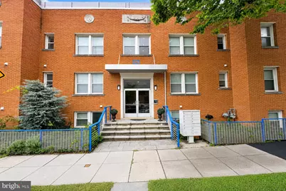 921 Butternut Street NW #201, Washington, DC 20012 - Photo 2