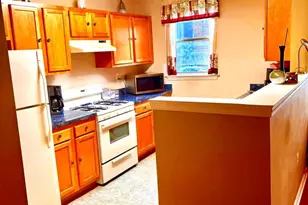 1240 Holbrook Terrace NE, Washington, DC 20002 - Photo 2