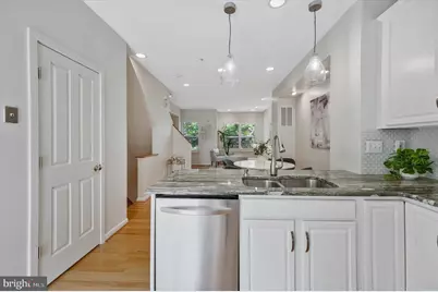 2107 12th Place NW, Washington, DC 20009 - Photo 18