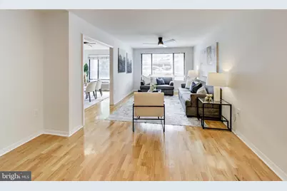 2501 Calvert Street NW #103, Washington, DC 20008 - Photo 6