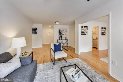 2501 Calvert Street NW #103, Washington, DC 20008 - Photo 4