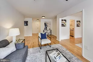 2501 Calvert St NW, Washington, DC 20008 - Photo 4