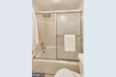 2501 Calvert Street NW #103, Washington, DC 20008 - Photo 22