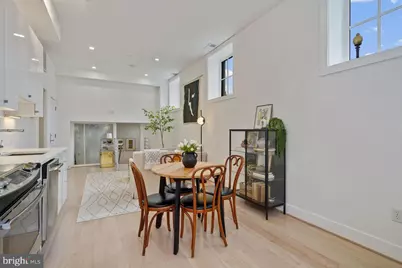 1211 G Street SE #1, Washington, DC 20003 - Photo 2