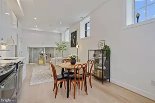 1211 G St SE, Washington, DC 20003 - Photo 2