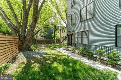 1019 17th Place NE #401, Washington, DC 20002 - Photo 24