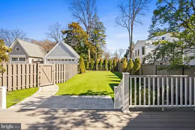 3213 Foxhall Road NW, Washington, DC 20016 - Photo 32