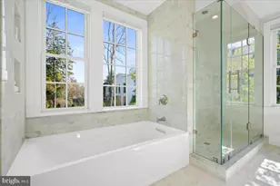 3213 Foxhall Rd NW, Washington, DC 20016 - Photo 20