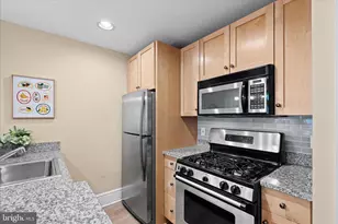 1625 16th St NW, Washington, DC 20009 - Photo 6