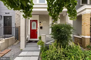 709 16th St NE, Washington, DC 20002 - Photo 2