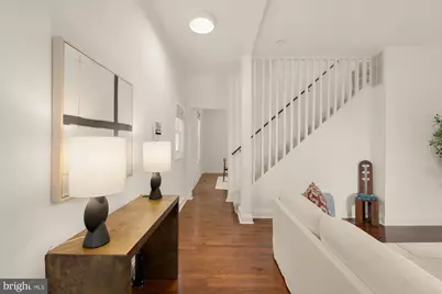 709 16th Street NE, Washington, DC 20002 - Photo 4