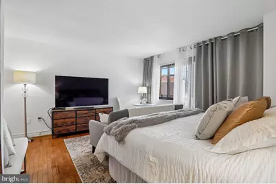 1816 New Hampshire Avenue NW #303, Washington, DC 20009 - Photo 6