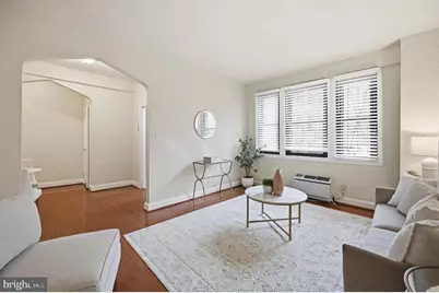 1010 25th Street NW #109, Washington, DC 20037 - Photo 4