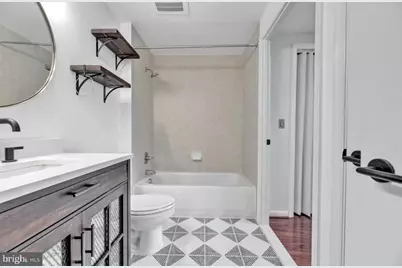 355 I Street SW #615, Washington, DC 20024 - Photo 12