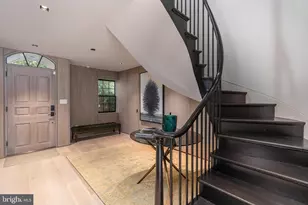 1683 34th St NW, Washington, DC 20007 - Photo 6