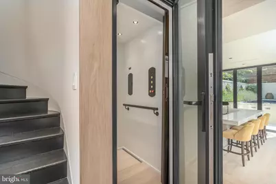 1683 34th Street NW, Washington, DC 20007 - Photo 8