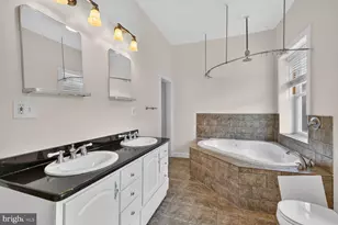 1702 Florida Ave NW, Washington, DC 20009 - Photo 10