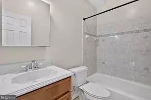 541 Florida Ave NW, Washington, DC 20001 - Photo 4