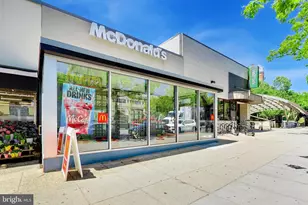 2501 Calvert St NW, Washington, DC 20008 - Photo 34