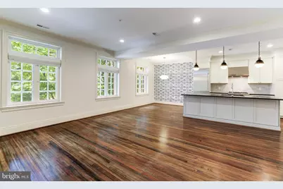 1848 Biltmore Street NW #4, Washington, DC 20009 - Photo 4