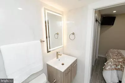 336 Oakdale Place NW, Washington, DC 20001 - Photo 4