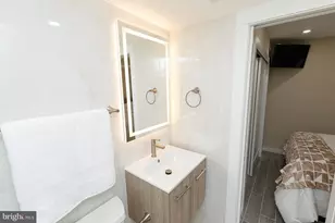 336 Oakdale Pl NW, Washington, DC 20001 - Photo 4