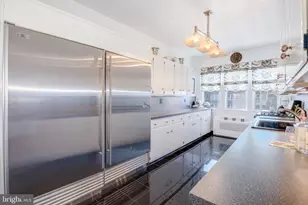 4000 Cathedral Ave NW, Washington, DC 20016 - Photo 18
