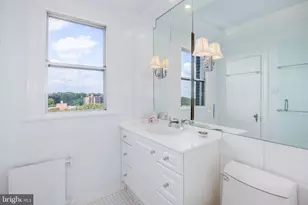 4000 Cathedral Ave NW, Washington, DC 20016 - Photo 28