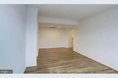 1133 13th Street NW #802, Washington, DC 20005 - Photo 10