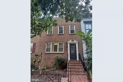 1009 E Street SE, Washington, DC 20003 - Photo 1