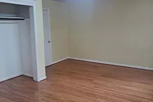 1009 E St SE, Washington, DC 20003 - Photo 6