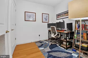 1025 1st St SE, Washington, DC 20003 - Photo 16