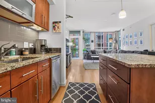 1025 1st St SE, Washington, DC 20003 - Photo 4