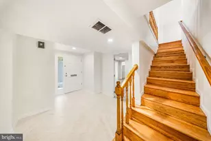 2933 Arizona Ave NW, Washington, DC 20016 - Photo 4