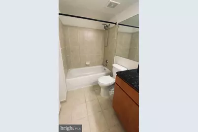915 E Street NW #1004, Washington, DC 20004 - Photo 22