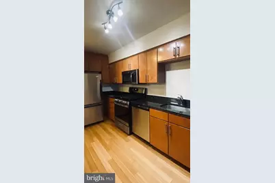 915 E Street NW #1004, Washington, DC 20004 - Photo 16