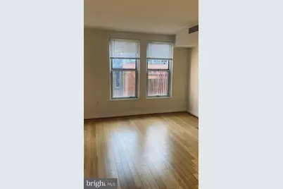 915 E Street NW #1004, Washington, DC 20004 - Photo 8
