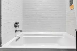 819 6th St NW, Washington, DC 20001 - Photo 6