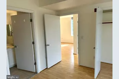 350 G Street SW #525, Washington, DC 20024 - Photo 4