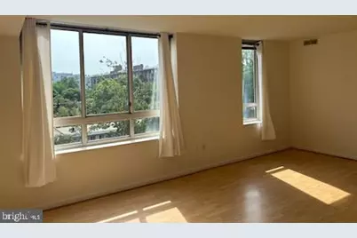 350 G Street SW #525, Washington, DC 20024 - Photo 2