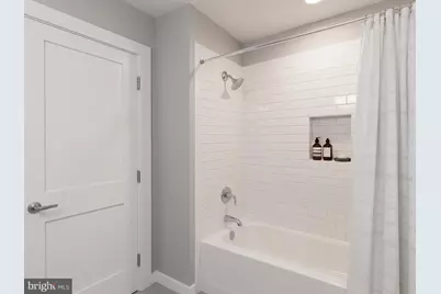 1627 Holbrook Street NE #3, Washington, DC 20002 - Photo 18