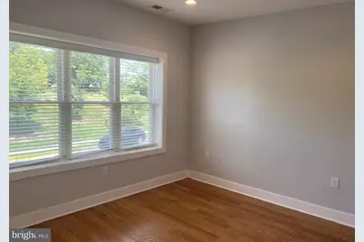 1627 Holbrook Street NE #3, Washington, DC 20002 - Photo 10