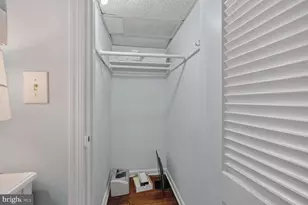 115 E SE, Washington, DC 20003 - Photo 14