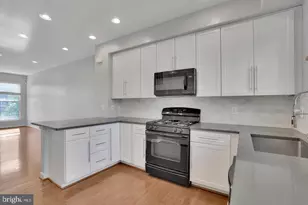 909 5th St SE, Washington, DC 20003 - Photo 8