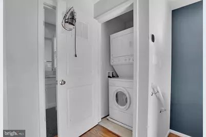 909 5th Street SE, Washington, DC 20003 - Photo 16